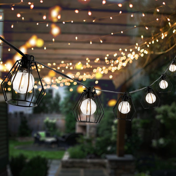 Safavieh BOWNE, 10-Light Outdoor String Light, 120-Inch Black Fixture for Modern Patio Ambiance & Style PLT4053A