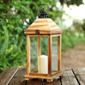 Safavieh ELIDA Small 18.25-Inch Tall Light Brown Wood & Glass Outdoor Lantern – Rustic Candle Holder Décor PLT4081A