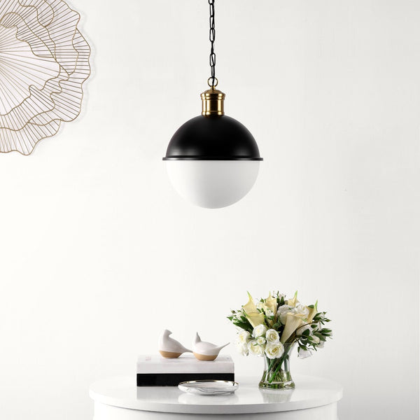 Safavieh DAYLILY, Elegant Extendable Pendant Light Fixture for Modern Interiors - Adjustable Height Design Black / Brass PND4139A