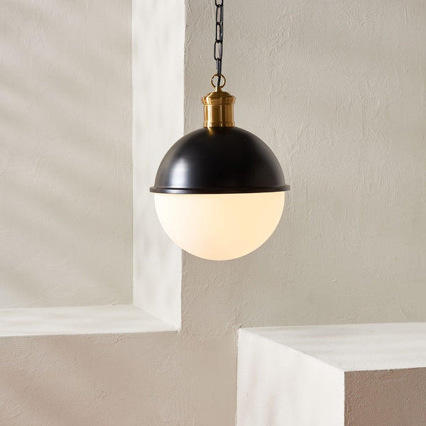 Safavieh DAYLILY, Elegant Extendable Pendant Light Fixture for Modern Interiors - Adjustable Height Design Black / Brass PND4139A
