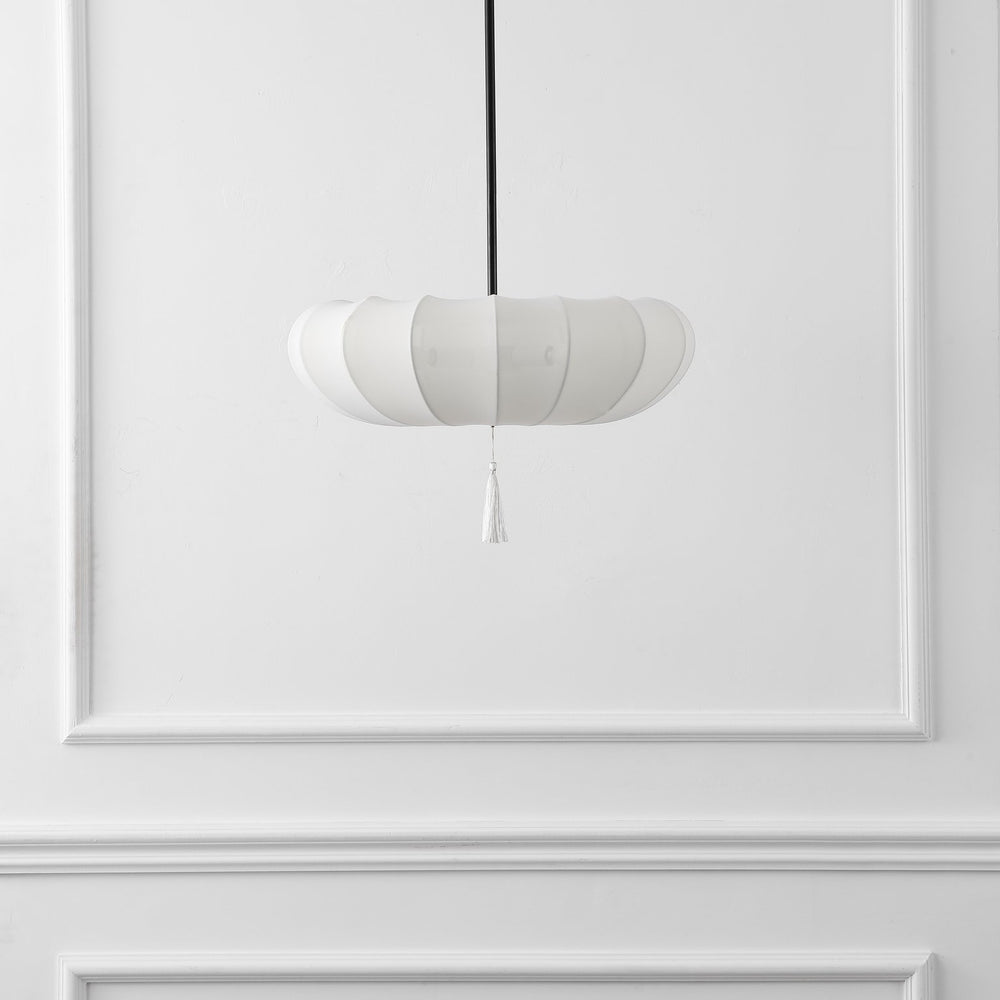 Safavieh Amelie, 3 Light Pendant - 20.5 Inch Cream & Black Fabric/Metal Fixture For Elegant Home Lighting Cream ,Black Fabric Pnd4218a