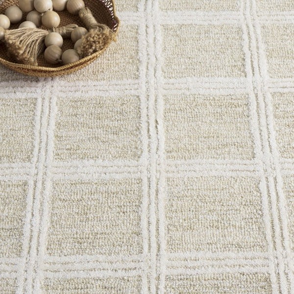 Safavieh Pine Hand Tufted Wool Geometric Accent Rug Artisan Crafted for Entryway or Bedside Sage Ivory PNE103W-2