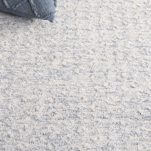 Safavieh Pine Exquisite Hand-tufted Rug – Elegant Wool & Cotton Blend For A Stylish Home Décor Upgrade Light Blue ,Ivory Wool & Cotton Pne104l-8