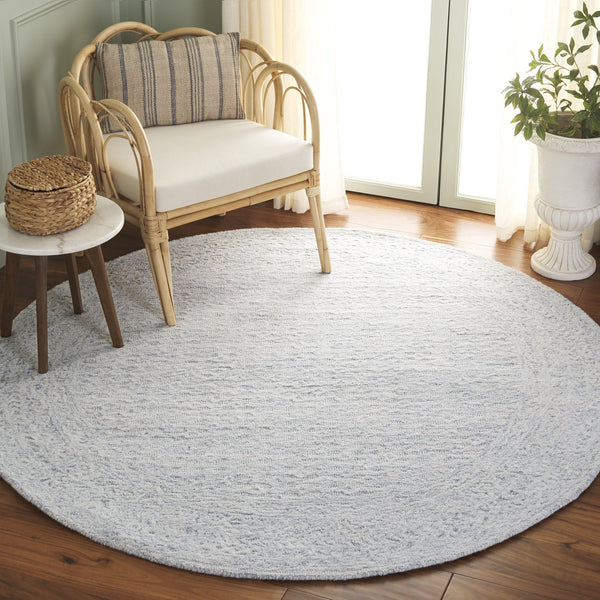Safavieh Pine Exquisite Hand-tufted Rug – Elegant Wool & Cotton Blend For A Stylish Home Décor Upgrade Light Blue ,Ivory Wool & Cotton Pne104l-8