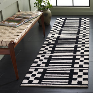 Safavieh Pine Hand-Tufted Wool Rug In Black & Ivory Geometric Design — Low 3/8" Pile, Durable Artisanal Quality 5'-0" x 8'-0" PNE303Z-5