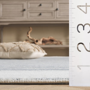 Safavieh Pine Elegant Hand-tufted Wool Runner Rug - Chic Contemporary Design For Luxurious Home Decor Blue ,Ivory Wool Pile Pne304m-5