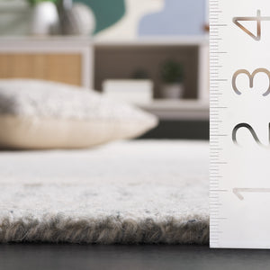 Safavieh Pine Hand-tufted Wool Runner Rug - Luxurious Modern Design For Hallways And Elegant Spaces Grey ,Ivory Wool Pile Pne402f-5