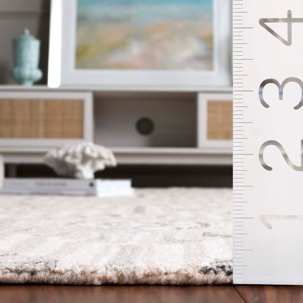 Safavieh Pine Elegant Floral Runner Rug – Luxurious Hand-tufted Design For Timeless Home Décor Appeal Beige ,Ivory 85% Wool,15% Cotton Pne405a-5