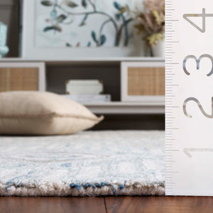 Safavieh Pine Elegant Floral Runner Rug – Luxurious Hand-tufted Design For Timeless Home Décor Appeal Light Grey ,Blue 85% Wool,15% Cotton Pne405f-5