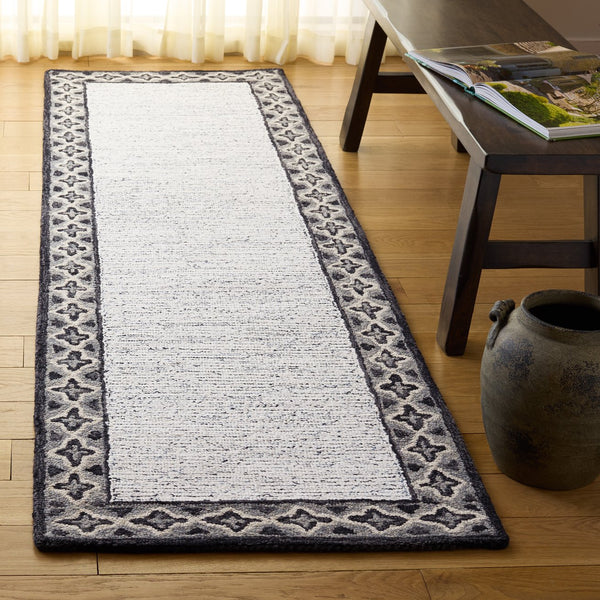 Safavieh Pine Hand-tufted Runner Rug - Luxurious Wool Design To Elevate Your Modern Home Decor Today! Charcoal ,Ivory Wool Pile Pne501h-28