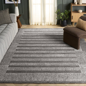 Safavieh Pine Hand-Tufted Grey Ivory Wool Rug With Subtle Geometric Motif — Durable, Plush Low-Profile Design 6'-0" x 6'-0" PNE502F-6SQ