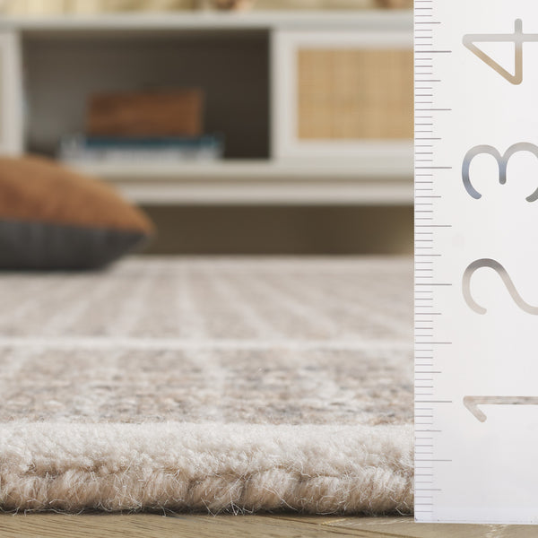 Safavieh Pine Area Rug - Hand-tufted Luxury Wool Runner For Modern Home Decor In Stylish Neutral Tones Grey ,Ivory Wool Pile Pne503f-5