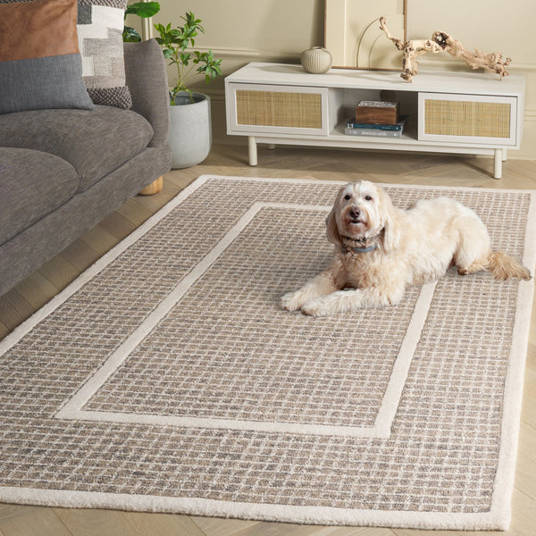 Safavieh Pine Area Rug - Hand-tufted Luxury Wool Runner For Modern Home Decor In Stylish Neutral Tones Grey ,Ivory Wool Pile Pne503f-5