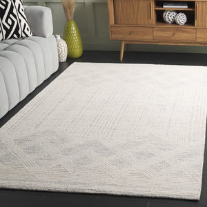 Safavieh Pine Hand-tufted Area Rug In Elegant Grey And Ivory Design – Luxurious Runner For Any Space Light Grey ,Ivory Wool & Cotton Pne601f-5