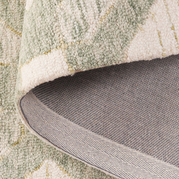 Safavieh Pine Hand-tufted Runner Rug – Elegant Geometric Design For Hallways, Entryways, And Corridors Sage ,Ivory 80% Wool,10% Cotton,10% Latex Pne701w-5