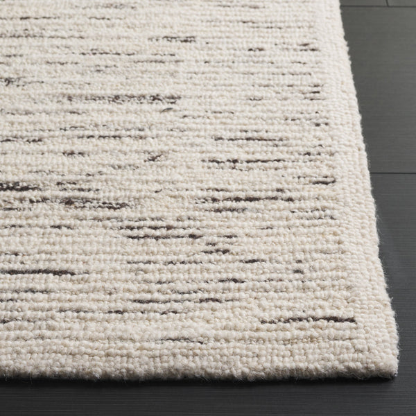 Safavieh Pine806a Elegant Runner Area Rug - Hand-tufted Wool Blend For Modern Home Decor & Comfort Natural ,Ivory 80% Wool,10% Cotton,10% Latex Pne806a-5