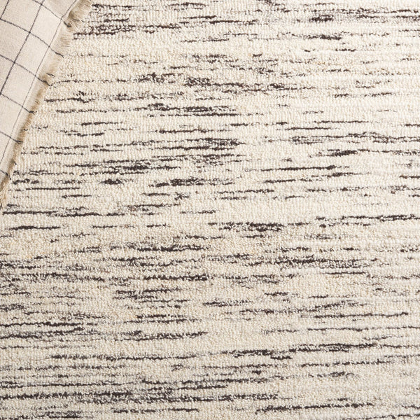 Safavieh Pine806a Elegant Runner Area Rug - Hand-tufted Wool Blend For Modern Home Decor & Comfort Natural ,Ivory 80% Wool,10% Cotton,10% Latex Pne806a-5