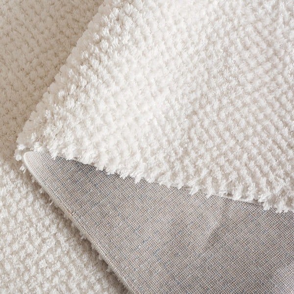 Safavieh Penelope Shag Area Rug - Luxurious Soft Texture, Durable Power-loomed Design, Elegant Home Accent Ivory 73% Polyester,27% Jute Pnl500a-6