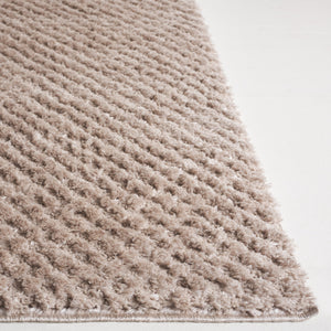 Safavieh Penelope Luxurious Shag Area Rug For Cozy Living Spaces - Exquisite Craftsmanship & Comfort Taupe 73% Polyester,27% Jute Pnl500e-7r