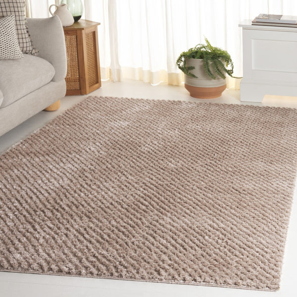 Safavieh Penelope Shag Area Rug - Luxurious Soft Texture, Durable Power-loomed Design, Elegant Home Accent Taupe 73% Polyester,27% Jute Pnl500e-6