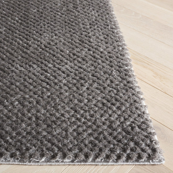 Safavieh Penelope Shag Area Rug - Luxurious Soft Texture, Durable Power-loomed Design, Elegant Home Accent Grey 73% Polyester,27% Jute Pnl500f-6