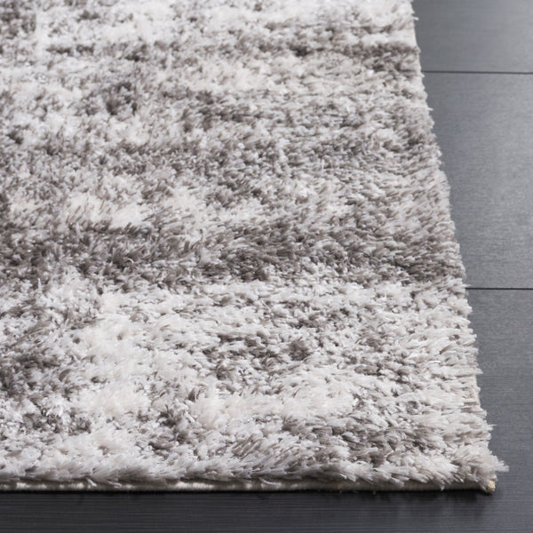 Safavieh Penelope Luxurious Shag Area Rug - Soft, Durable, And Elegant Design For Cozy Living Spaces Grey ,Ivory 73% Polyester,27% Jute Pnl520f-4