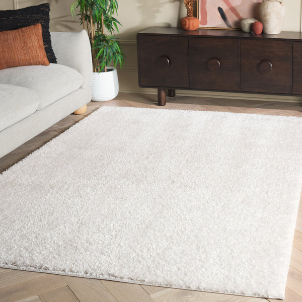 Safavieh Penelope Ivory Shag Rug 6'7"X8'7" Plush 5/8" Pile Power-Loomed Turkey, Polyester-Jute Blend, Eco Chic PNL540A-6