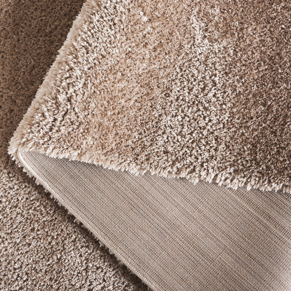 Safavieh Penelope Luxurious Shag Runner Rug - Plush Comfort, Timeless Elegance For Modern And Traditional Spaces Taupe 73% Polyester,27% Jute Pnl540e-8