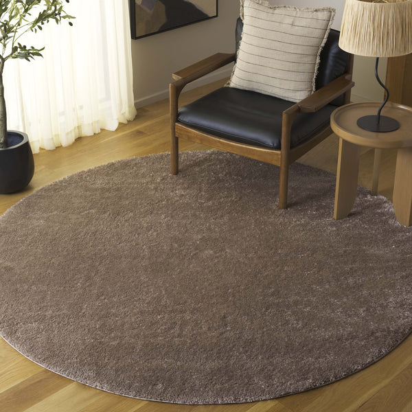 Safavieh Penelope Luxurious Shag Runner Rug - Plush Comfort, Timeless Elegance For Modern And Traditional Spaces Taupe 73% Polyester,27% Jute Pnl540e-8
