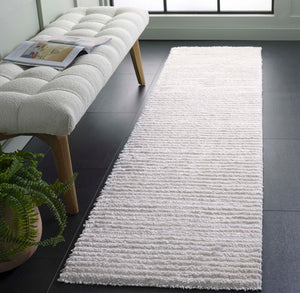 Safavieh Penelope Plush Shag Area Rug - Timeless Elegance, Durable Comfort, Made In Turkey For Your Home Ivory 73% Polyester,27% Jute Pnl550a-6