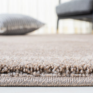 Safavieh Pattern Elegant Area Rug - Versatile Power-loomed Design For Timeless Home Decor & Comfort Ivory Polypropylene Pns320-4414-7r