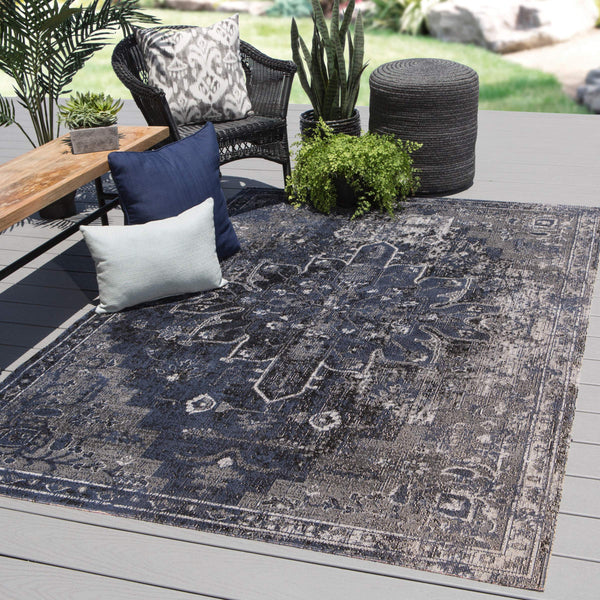 Jaipur Living Jaipur Living Isolde Polypropylene Round Rug Serapi Medallion for Indoor Outdoor Use Blue 9'10"X14' RUG145400