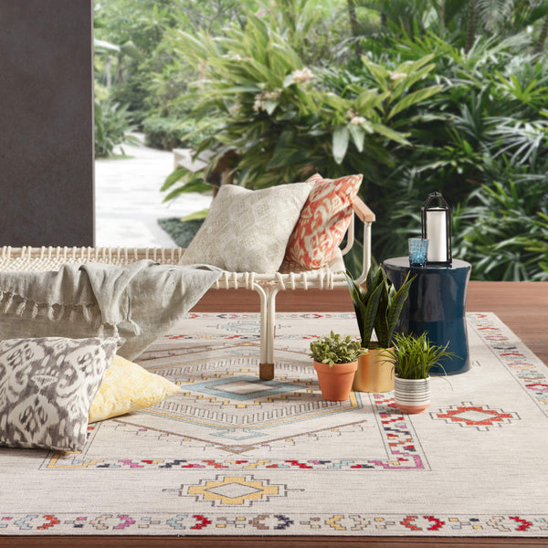 Jaipur Living Jaipur Living Tov Geometric Medallion Polypropylene Runner Rug for Hallway or Patio 2' x 3' RUG140969