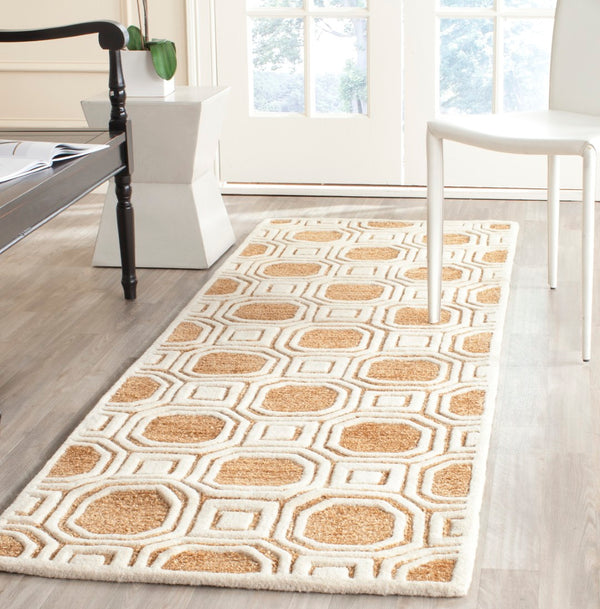 Safavieh Precious Elegant Hand-tufted Area Rug With Geometric Design For Cozy Home Decor And Style Camel 40% Polyester 40% Wool 20% Cotton Pre153d-4