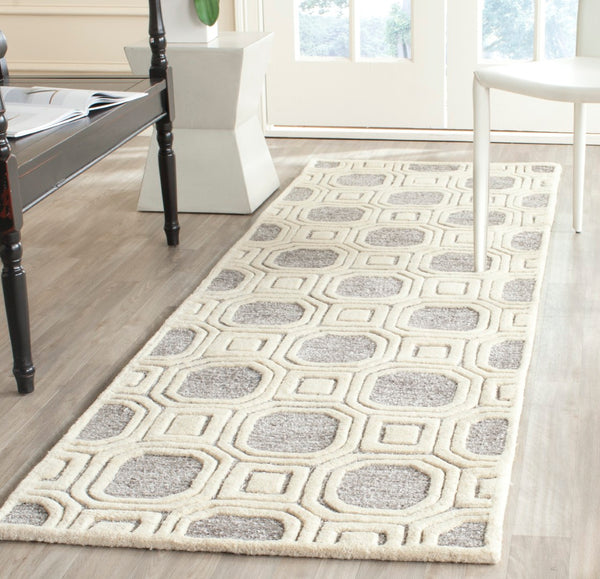 Safavieh Precious Elegant Hand-tufted Area Rug With Geometric Design For Cozy Home Decor And Style Silver 40% Polyester 40% Wool 20% Cotton Pre153g-210