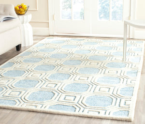 Safavieh Precious Elegant Hand-tufted Area Rug With Geometric Design For Cozy Home Decor And Style Mist Blue 40% Polyester 40% Wool 20% Cotton Pre153m-4