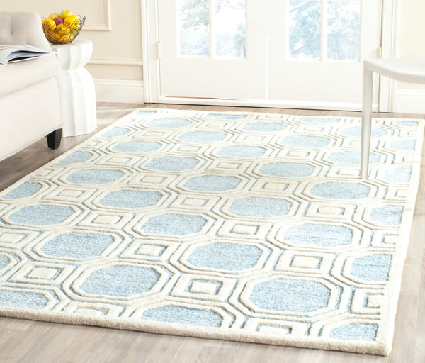 Safavieh Precious Elegant Hand-tufted Area Rug With Geometric Design For Cozy Home Decor And Style Mist Blue 40% Polyester 40% Wool 20% Cotton Pre153m-4