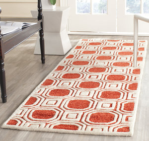 Safavieh Precious Luxurious Hand Tufted Runner Area Rug With Elegant Geometric Design For Timeless Style Rose 40% Polyester 40% Wool 20% Cotton Pre153r-28