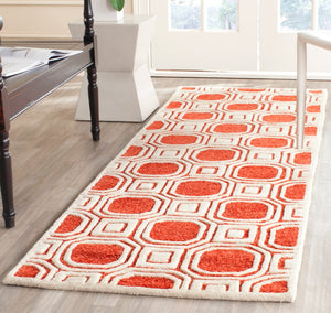 Safavieh Precious Elegant Hand-tufted Area Rug With Geometric Design For Cozy Home Decor And Style Rose 40% Polyester 40% Wool 20% Cotton Pre153r-4