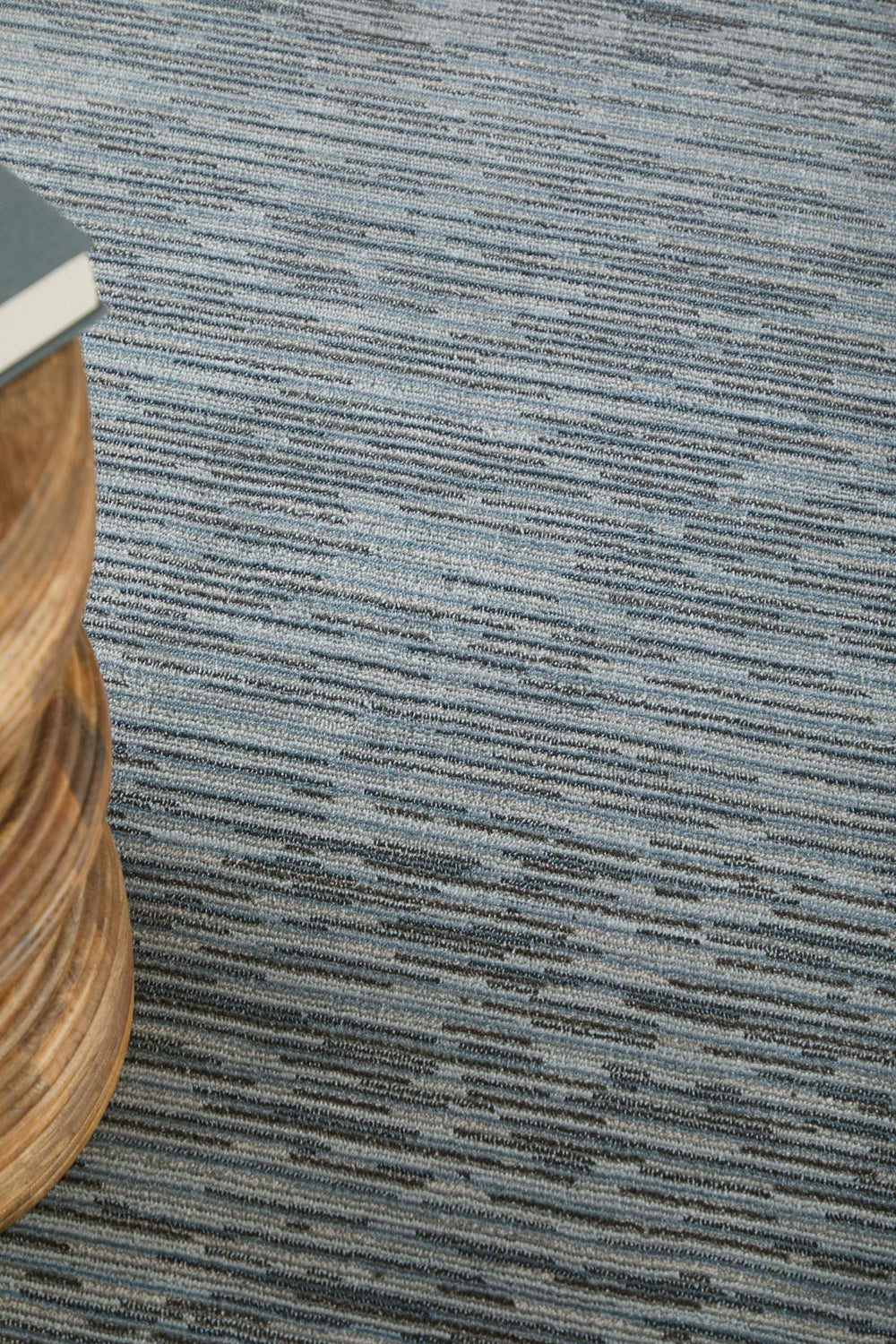 Feizy Rugs Priestley Solid Blue Low Pile Area Rug with Hand Loomed Texture for Modern Interiors PRI39UCFBLU000E70