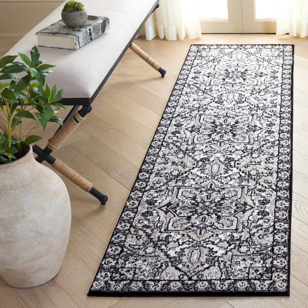 Safavieh Parker Contemporary Power Loomed Runner Rug - Elegant Ivory/Beige With Black Floral Design, 2x7 Ft Ivory ,Beige Black 60% Polyester,40% Jute Prk154z-27