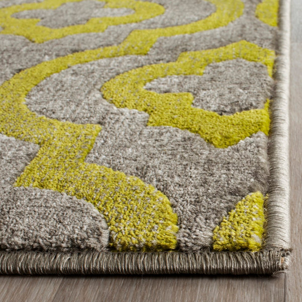 Safavieh Porcello Elegant Power-loomed Rug With Geometric Patterns For Modern Home Décor And Comfort Light Grey ,Green Polypropylene Pile Prl7734g-4