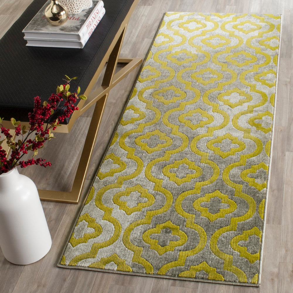 Safavieh Porcello Elegant Power-loomed Rug With Geometric Patterns For Modern Home Décor And Comfort Light Grey ,Green Polypropylene Pile Prl7734g-4