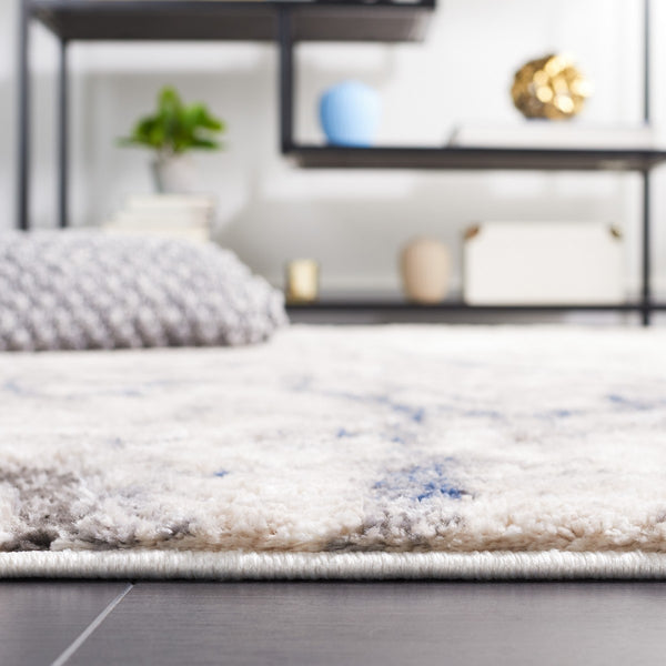 Safavieh Petra 106 Power Loomed Modern Rug Ivory / Light Grey PTA106A-9