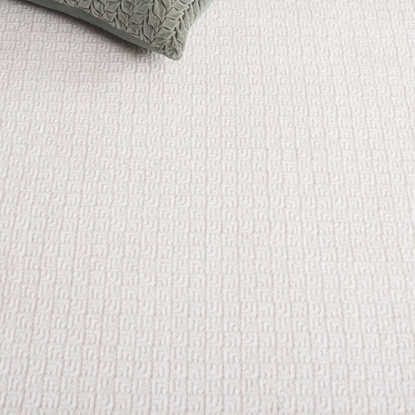 Safavieh Prestige Elegant Round Area Rug - Timeless Turkish Design For Luxury Living Spaces And Comfort Ivory ,Beige 75% Polypropylene 25% Polyester Pte132a-8