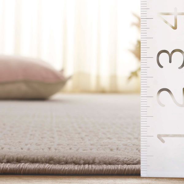 Safavieh Prestige Elegant Round Area Rug - Timeless Turkish Design For Luxury Living Spaces And Comfort Beige 75% Polypropylene 25% Polyester Pte132c-5