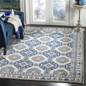 Safavieh Patina Exquisite Area Rug - Timeless Elegance Meets Modern Craftsmanship For Any Room Decor Blue ,Ivory Polypropylene Pile Ptn320d-4sq