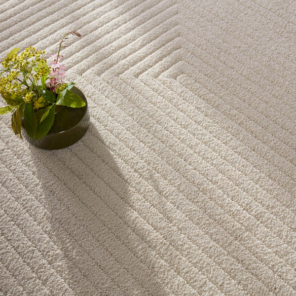 Jaipur Living Petros Archias PTR06 Machine Made Powerloomed Indoor Rug Cream 6'7" x 9'6"