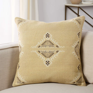 Jaipur Living Jaipur Living Cotton Medallion Pillow Cover with Tribal Embroidery for Boho Interiors PLC102600