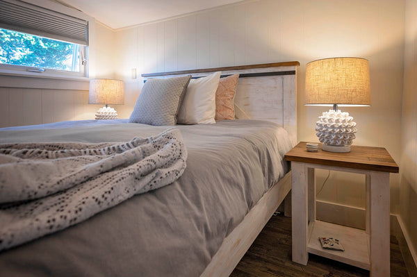 Lh Imports Provence King Bed - Stylish Fsc Recycled Pine Design With Durable Metal Support And Barn Doors White,Brown Reclaimed Pine,Iron Pvn001qs